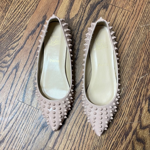 Christian Louboutin Pigalle Spikes Flat Nude Sz 7 - Picture 2 of 11